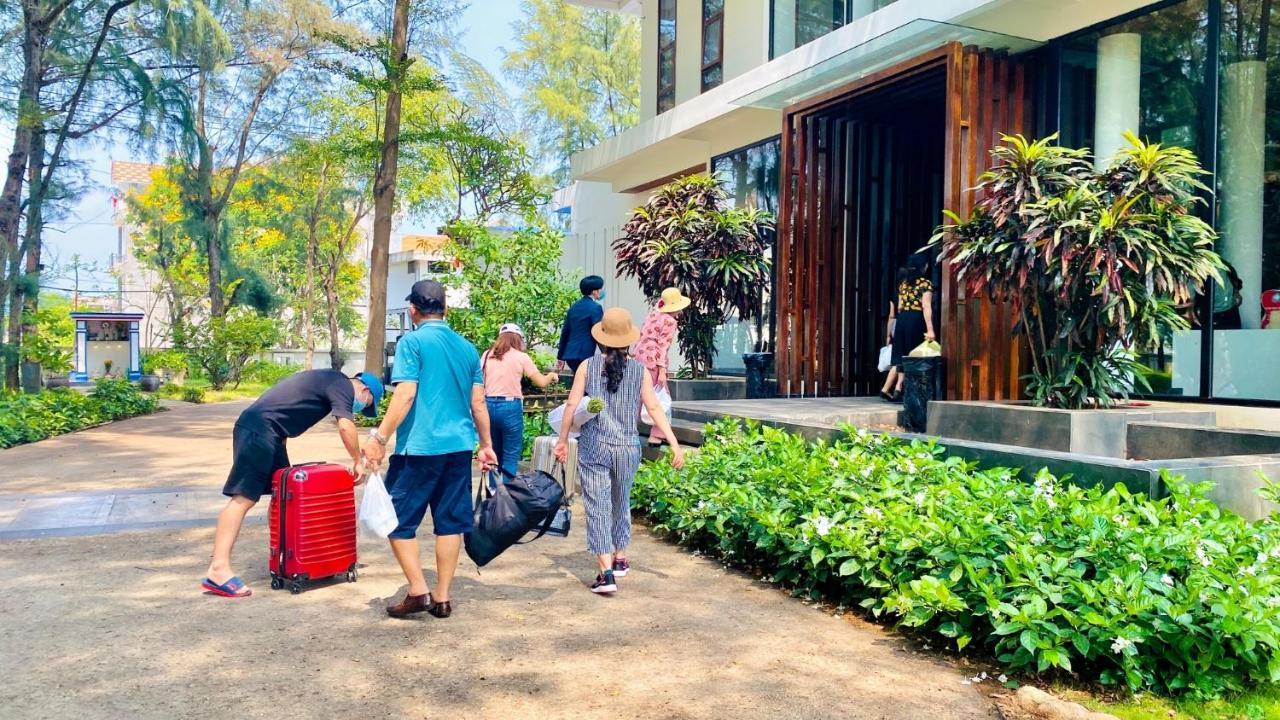 Biet Thu Mat Tien Bien Saint Simeon Resort ブンタオ エクステリア 写真